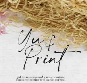 Invitación en papel especial Yuprint con diseño floral y textura premium, perfecta para bodas elegantes.