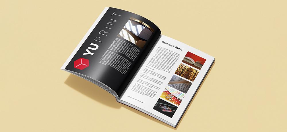 Libro con encuadernación encolada abierto, impresión a color de alta calidad YuPrint.